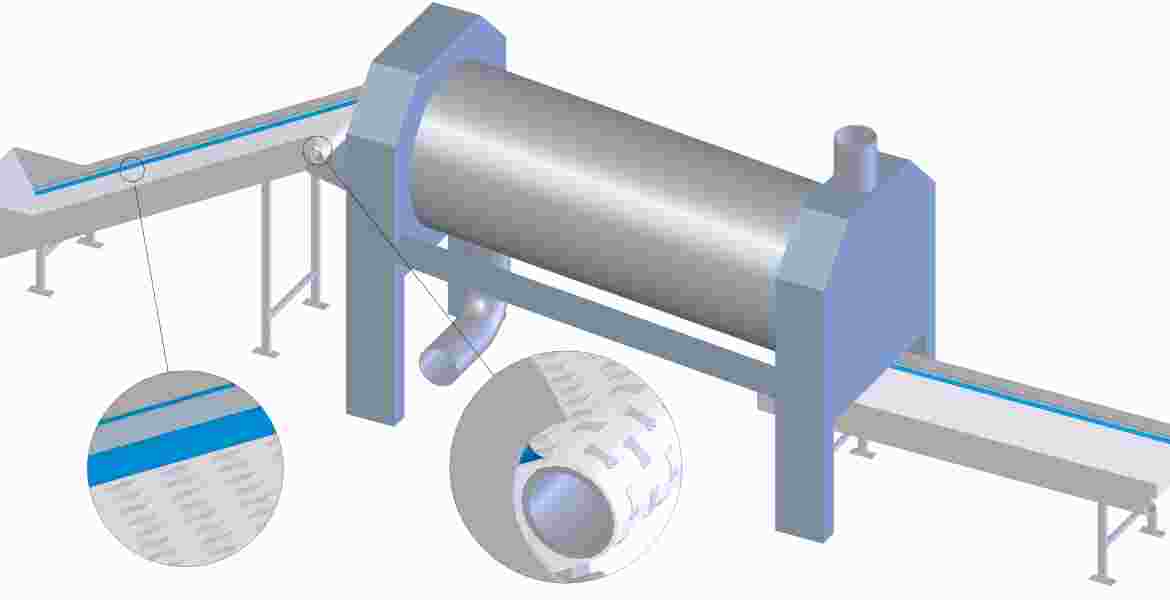 In this step, the slices are taken on incline conveyors to the first DCC (Drum Condition Cylinder). Here the brittle leaves are treated with heat and steam to make them flexible again. Additional fluids (to add flavours) may also be present. 